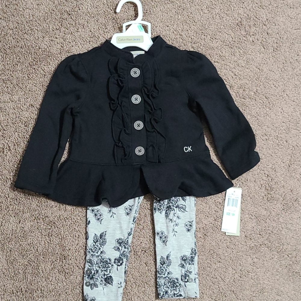 Calling Klein 2 piece outfit